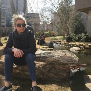 Meet your Posher, Christine